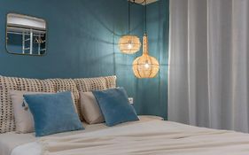 Exclusive Design Loft With Air-Conditioning 7 Minutes From The Beach